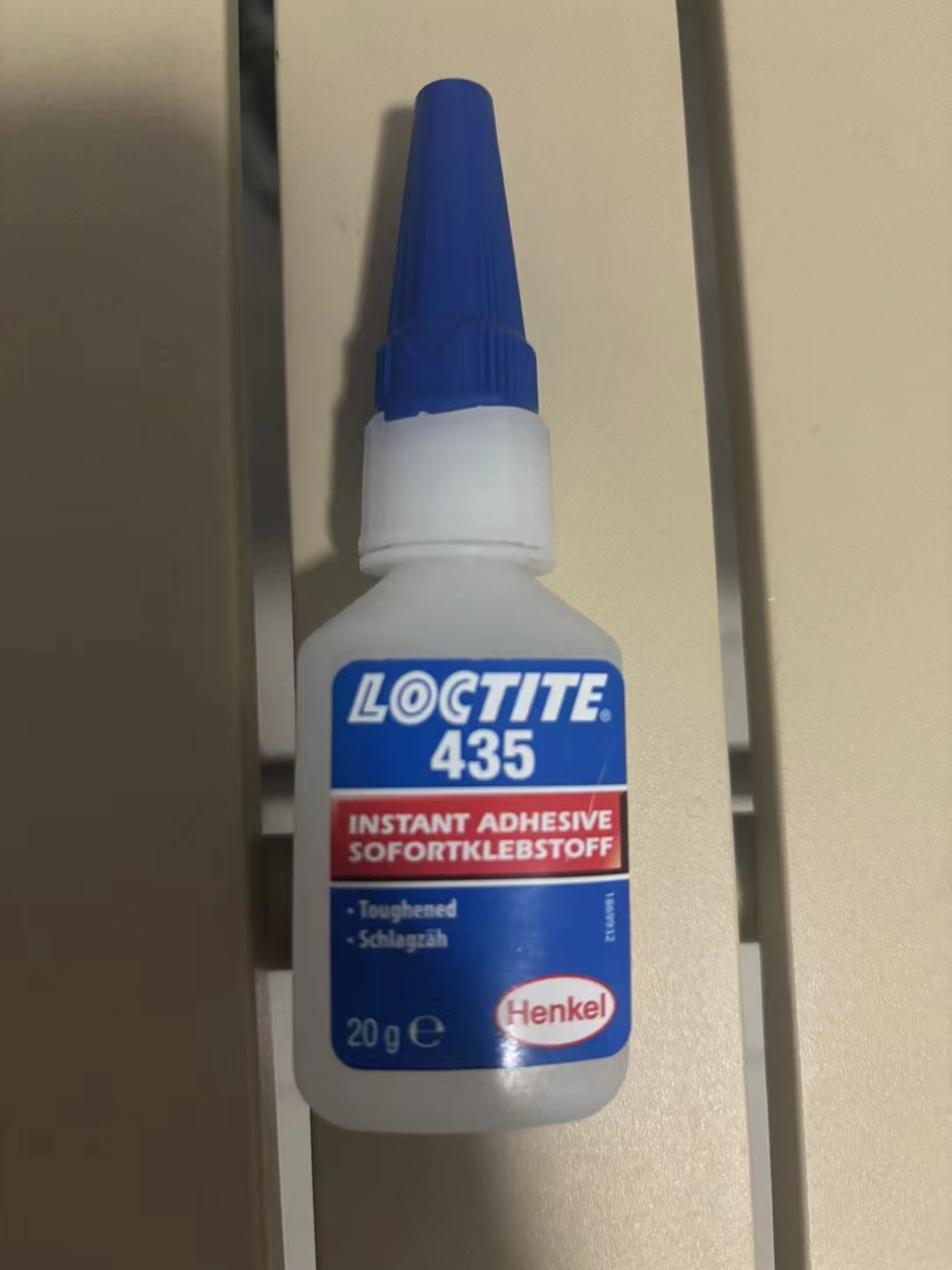 FM33 Colla per incollaggio rapido adesivo indurito in gomma Loctite 435 etil cianoacrilato